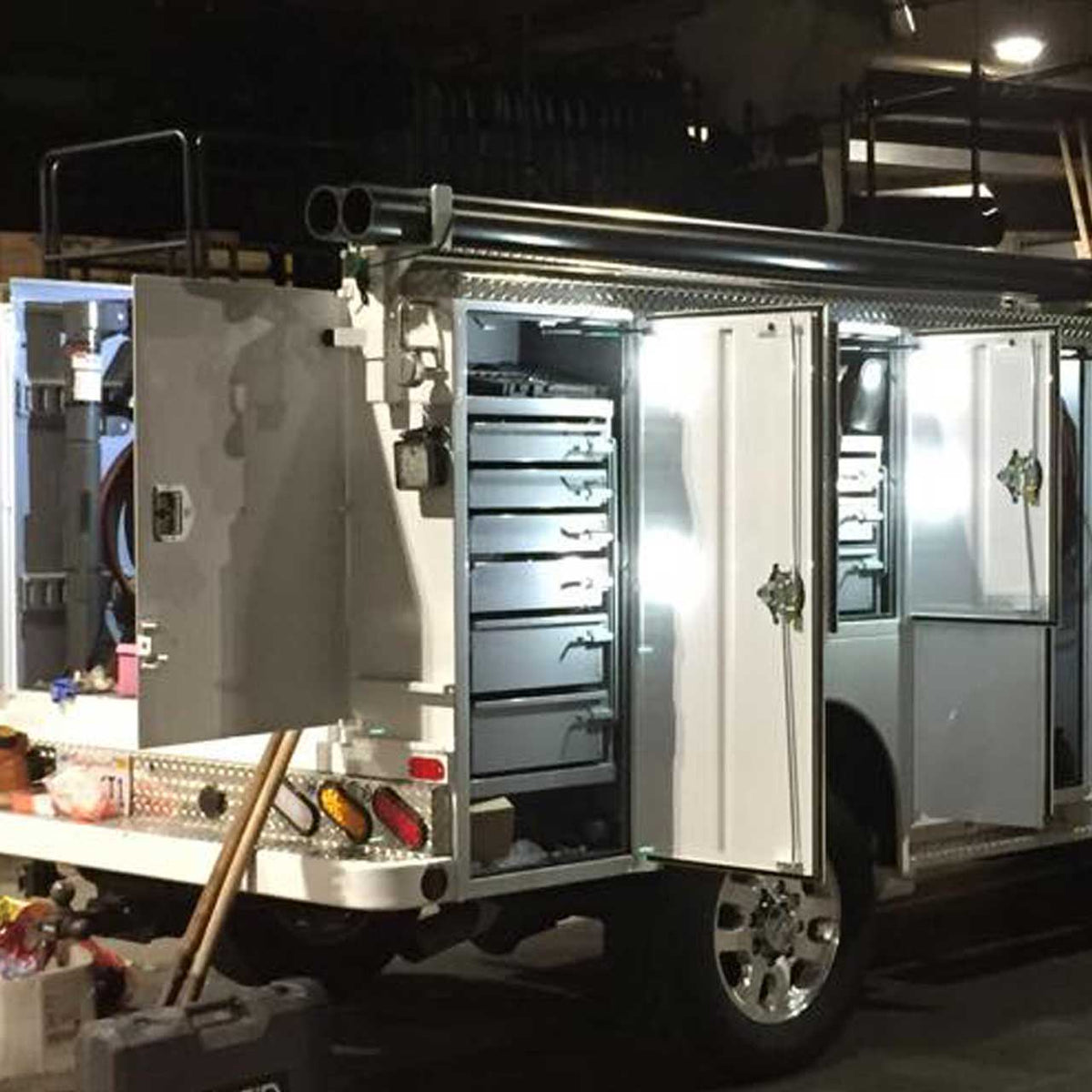 MONSTER 4 Piece White LED Rock Lights  – Direct-Connect™